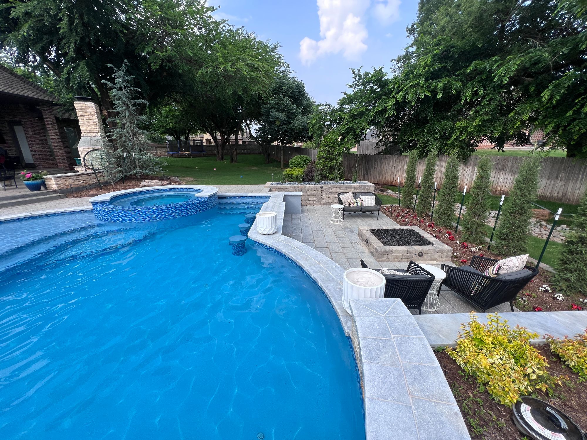 Mirage Pools & Spa Freeform Pool and Raised Spa Twin Bridges Edmond OK